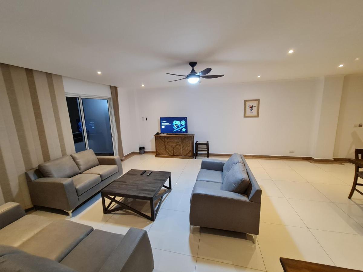 Royale Suites By Arc Royal Luxury Apts Anse Royale Bagian luar foto