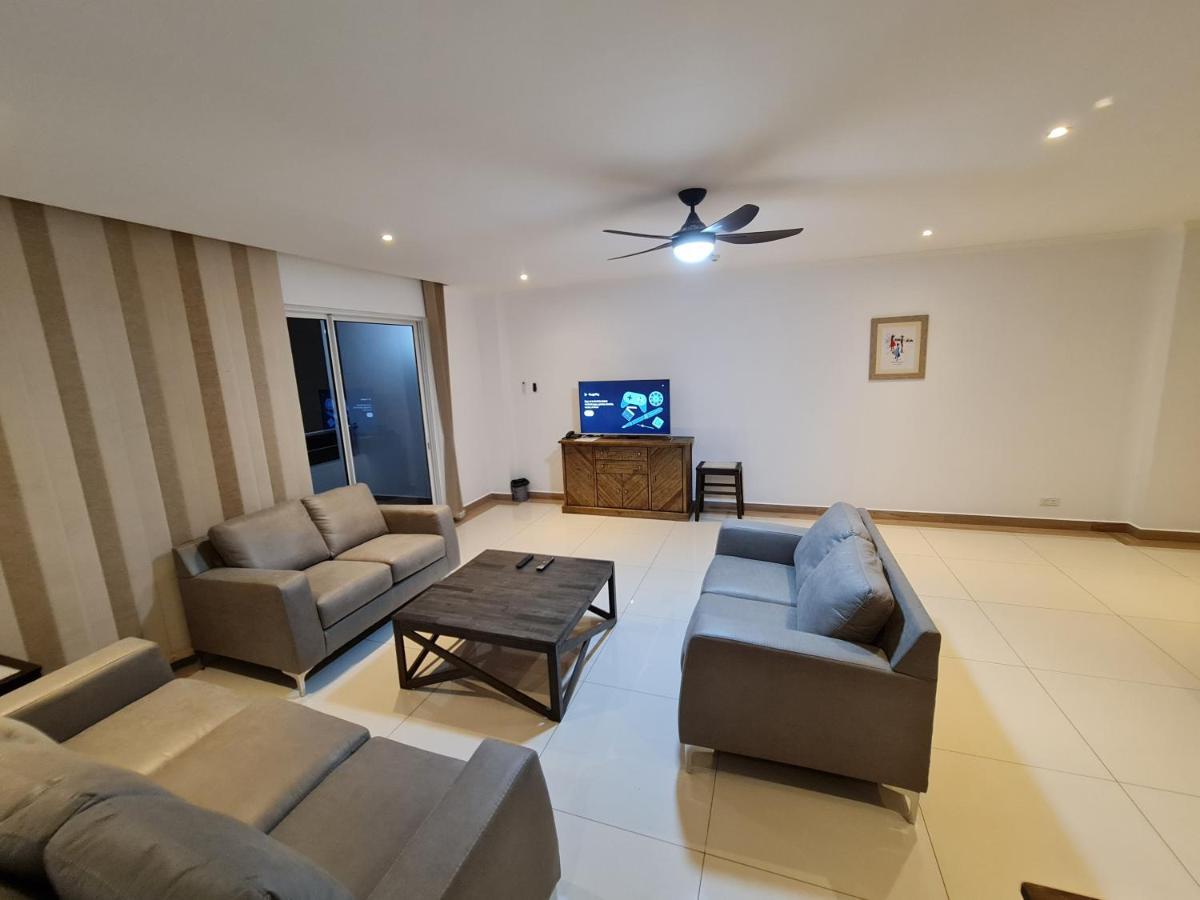 Royale Suites By Arc Royal Luxury Apts Anse Royale Bagian luar foto